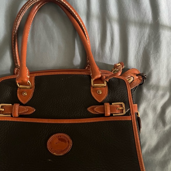 Dooney and Bourke purse - Picture 3 of 5